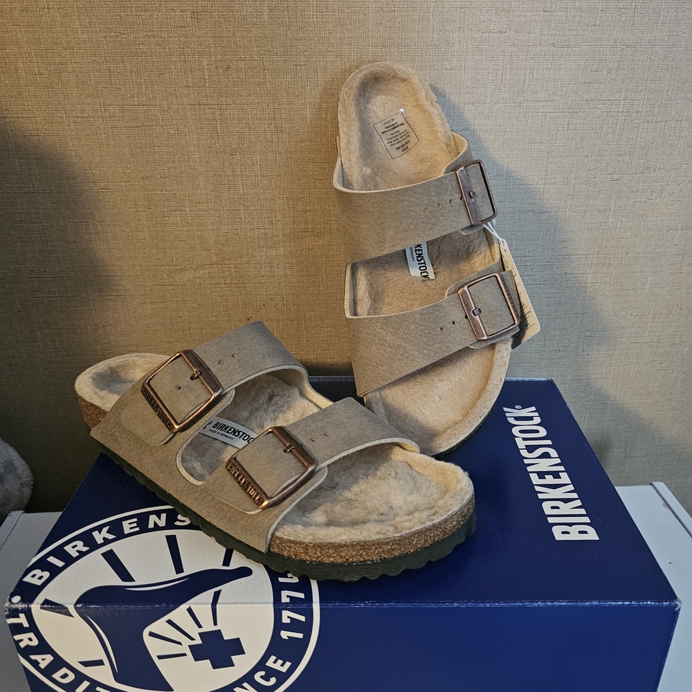 Birkenstock Sandals in Beige with Brown Buckles